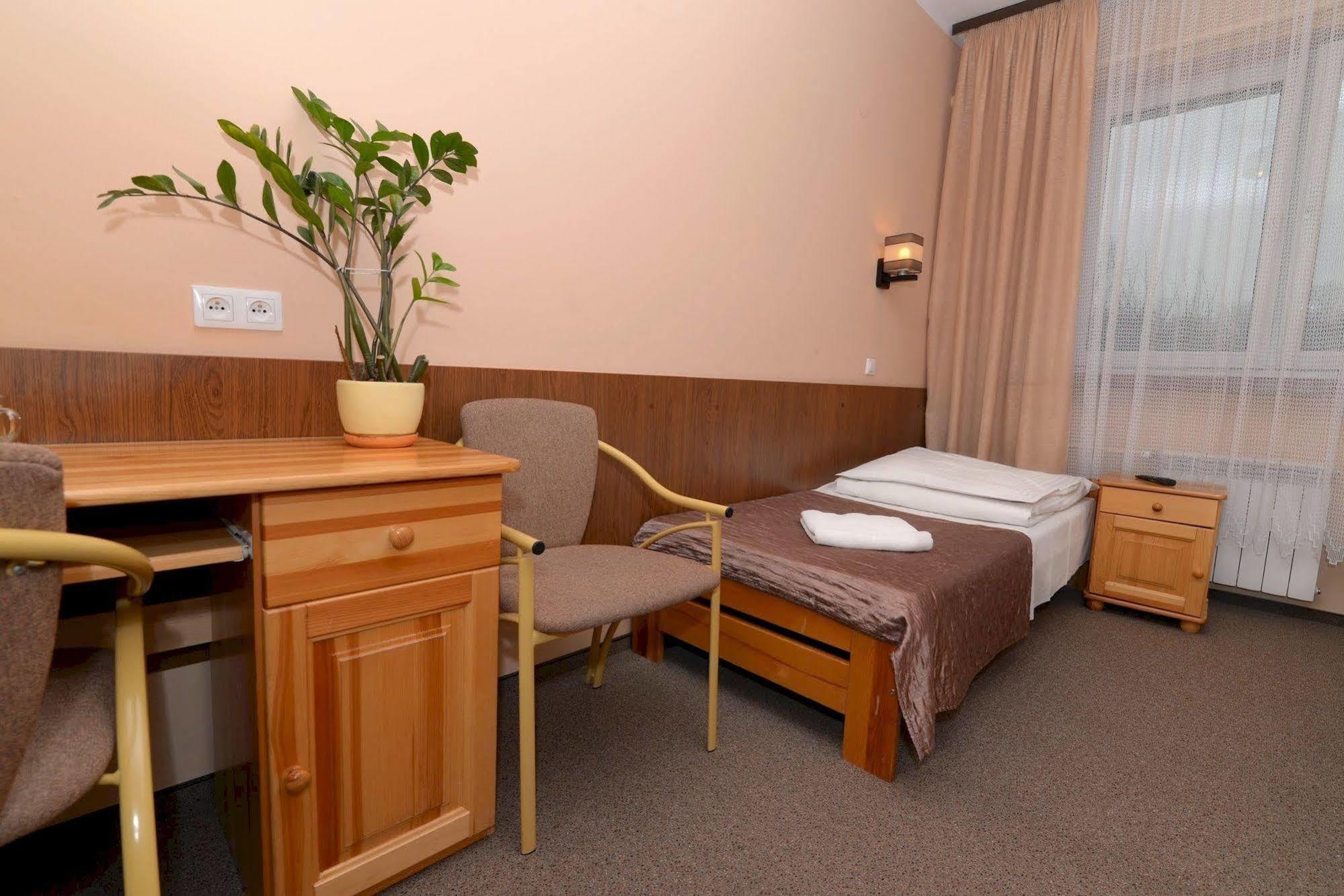 Osrodek Scsk Optima Aparthotel Krakow Exterior photo